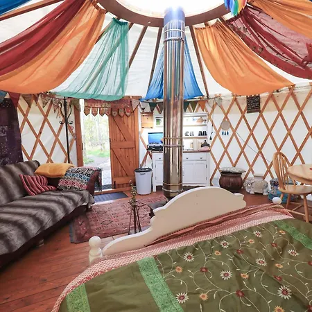 Ashkey Yurt * Penrith