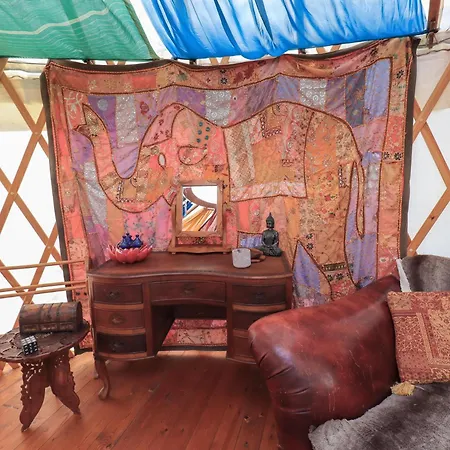 Ashkey Yurt