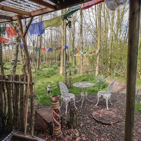 Ashkey Yurt Feriehus *